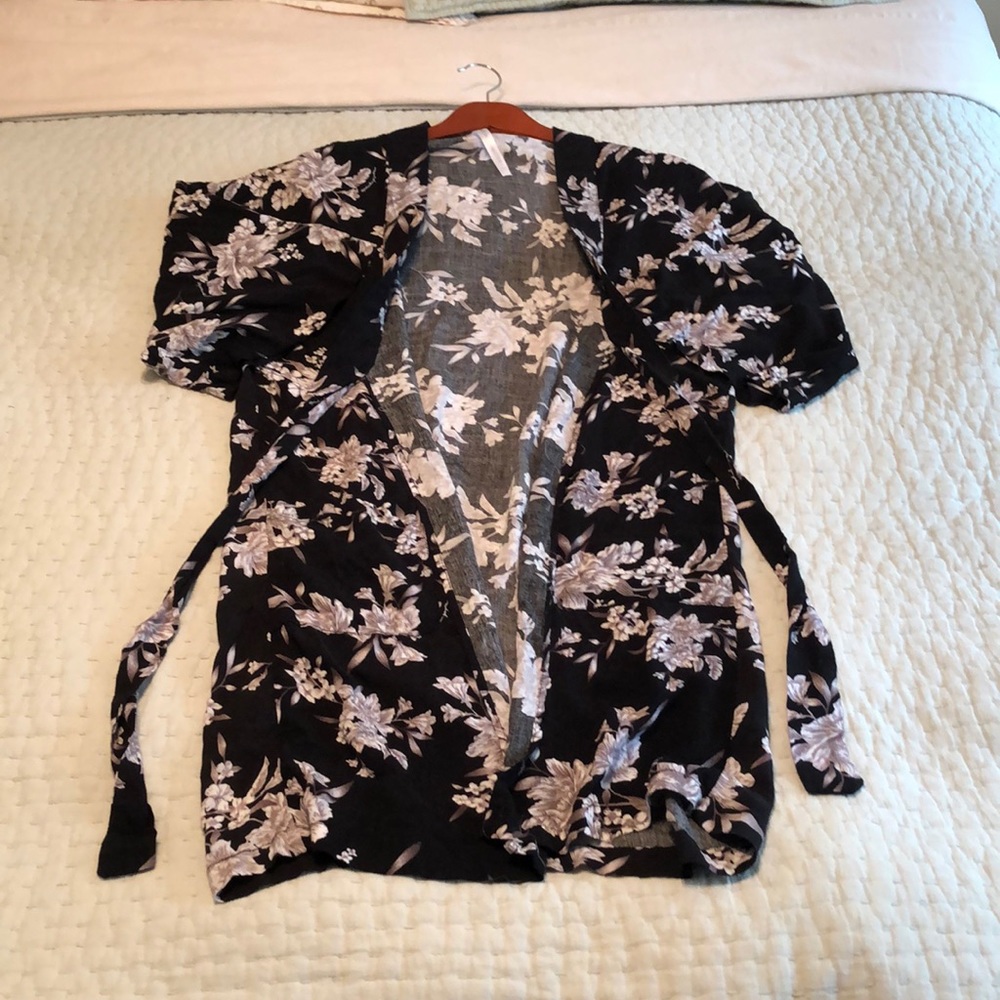 Spiritual Gangster Kimono Cover Up O/S